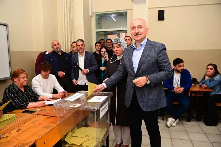 Türkiye seçimini yaptı! İşte liderlerin sandığında çıkan oy sonuçları... 11