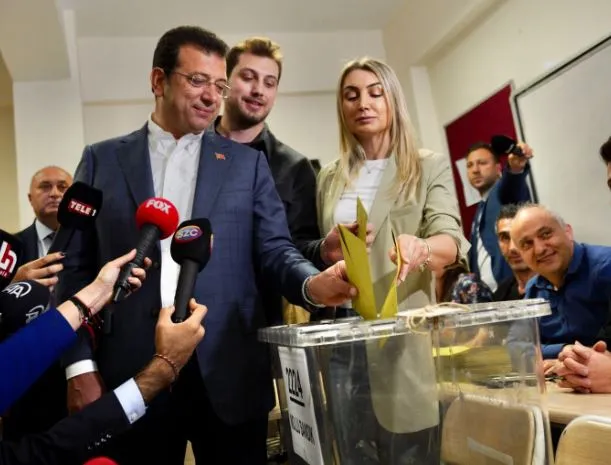 Türkiye seçimini yaptı! İşte liderlerin sandığında çıkan oy sonuçları... 15