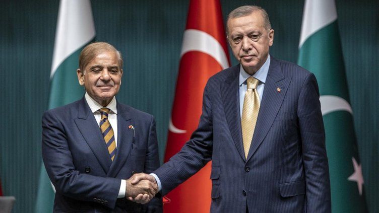 Cumhurbaşkanı Recep Tayyip Erdoğan'dan tarihi zafer! Dünya liderlerinden tebrik mesajı yağdı... 17