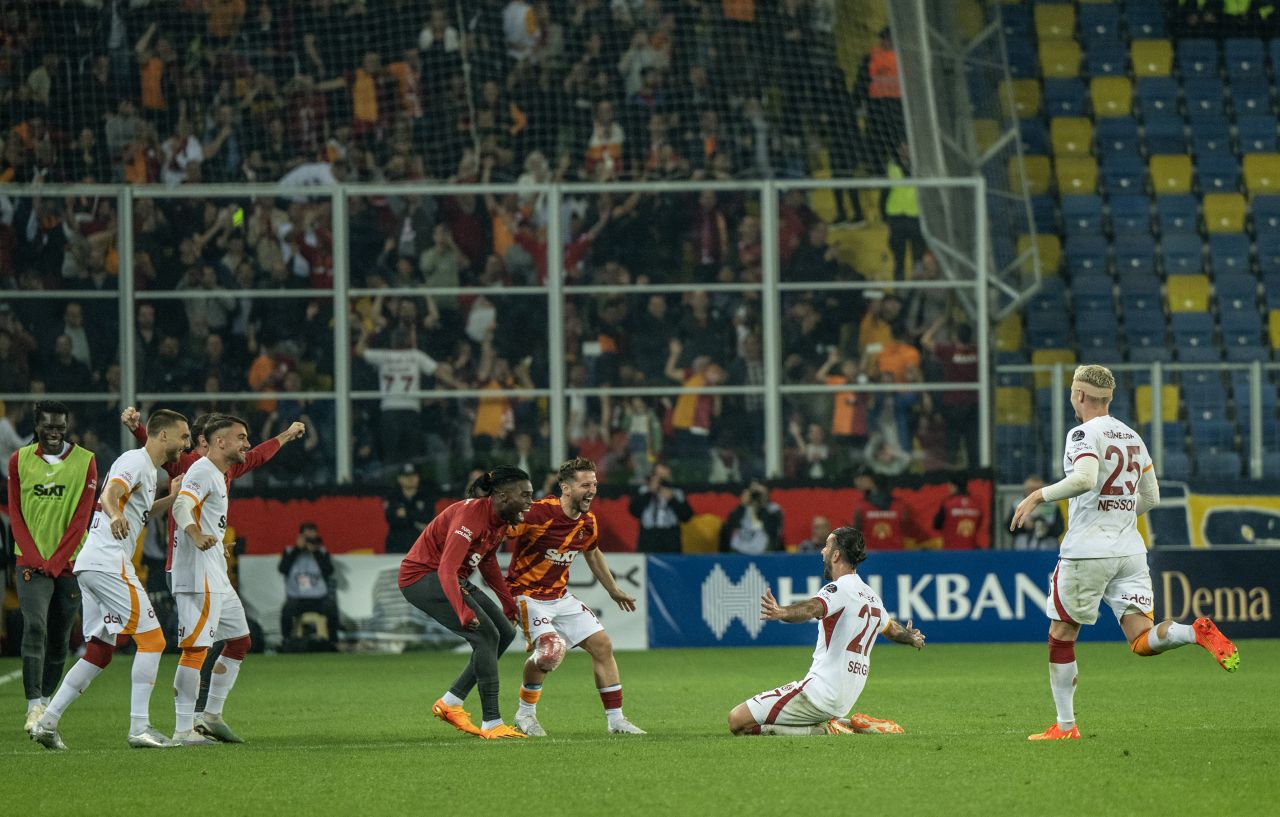 Galatasaray'ın şampiyonluk maçının öne çıkan anları 6
