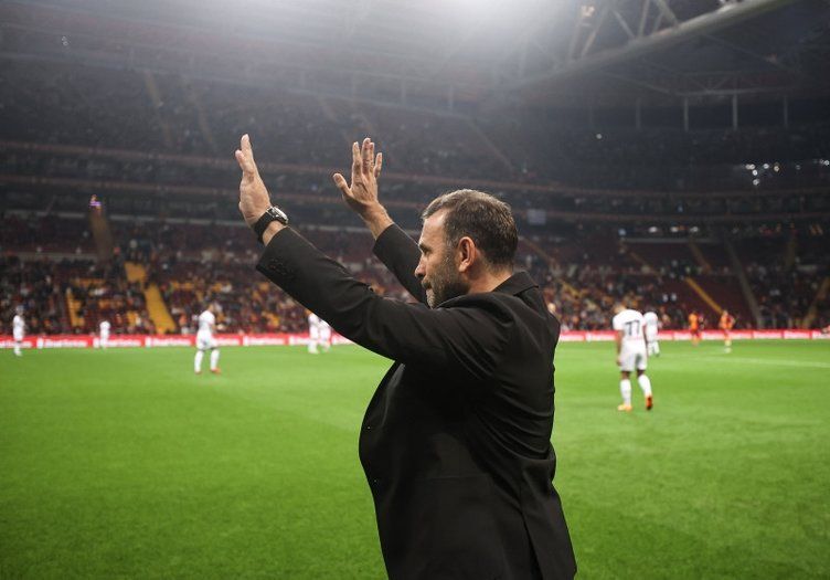 Okan Buruk'tan tarihi başarı! En dipten zirveye adım adım çıktı... 3