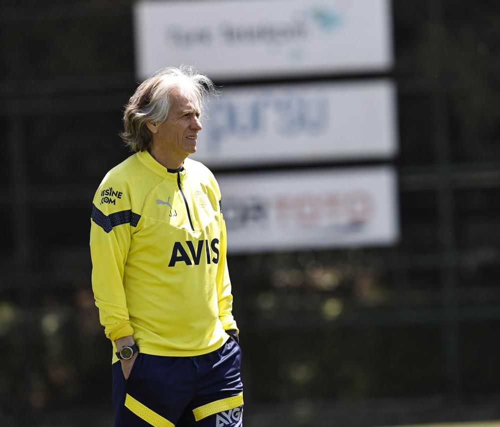 Fenerbahçe'de giden şampiyonluk sonrası Jorge Jesus şoku! Yeni hoca... 3
