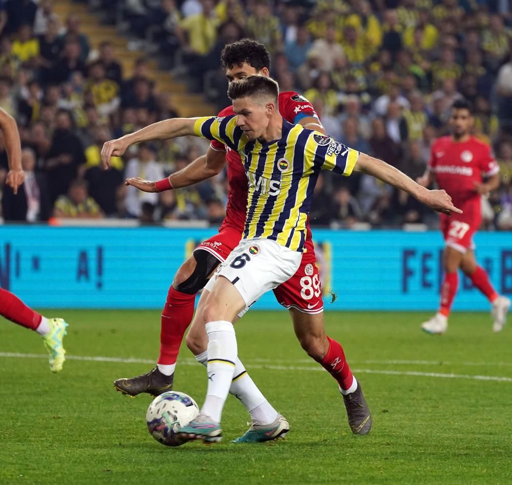 Ali Koç'u istifaya davet ettiler! Aziz Yıldırım gerçeği... 7