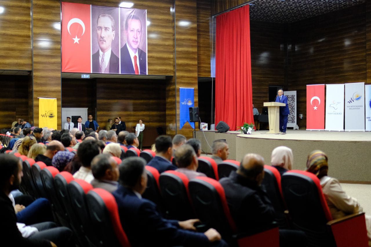 Akademi Van, 400 yetenekli gencin kalemine dokundu 7