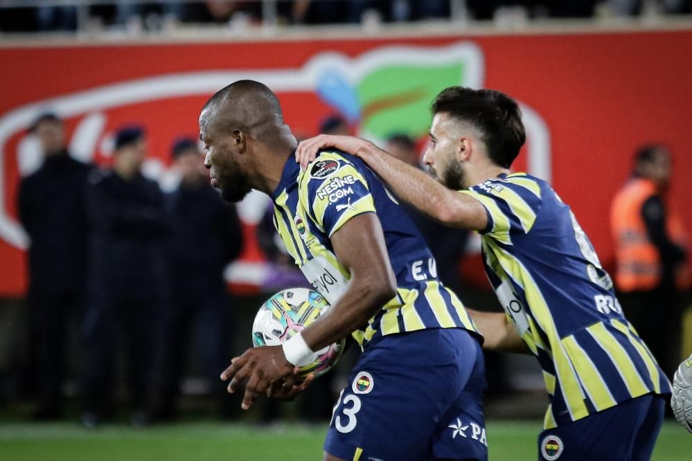 Transfer açıklandı! Enner Valencia o tarihte imzalıyor 6