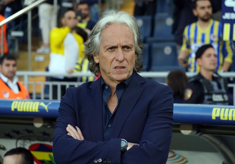 Galatasaray -Fenerbahçe maçı öncesi Jorge Jesus'tan şok rapor! Ayrılık 20