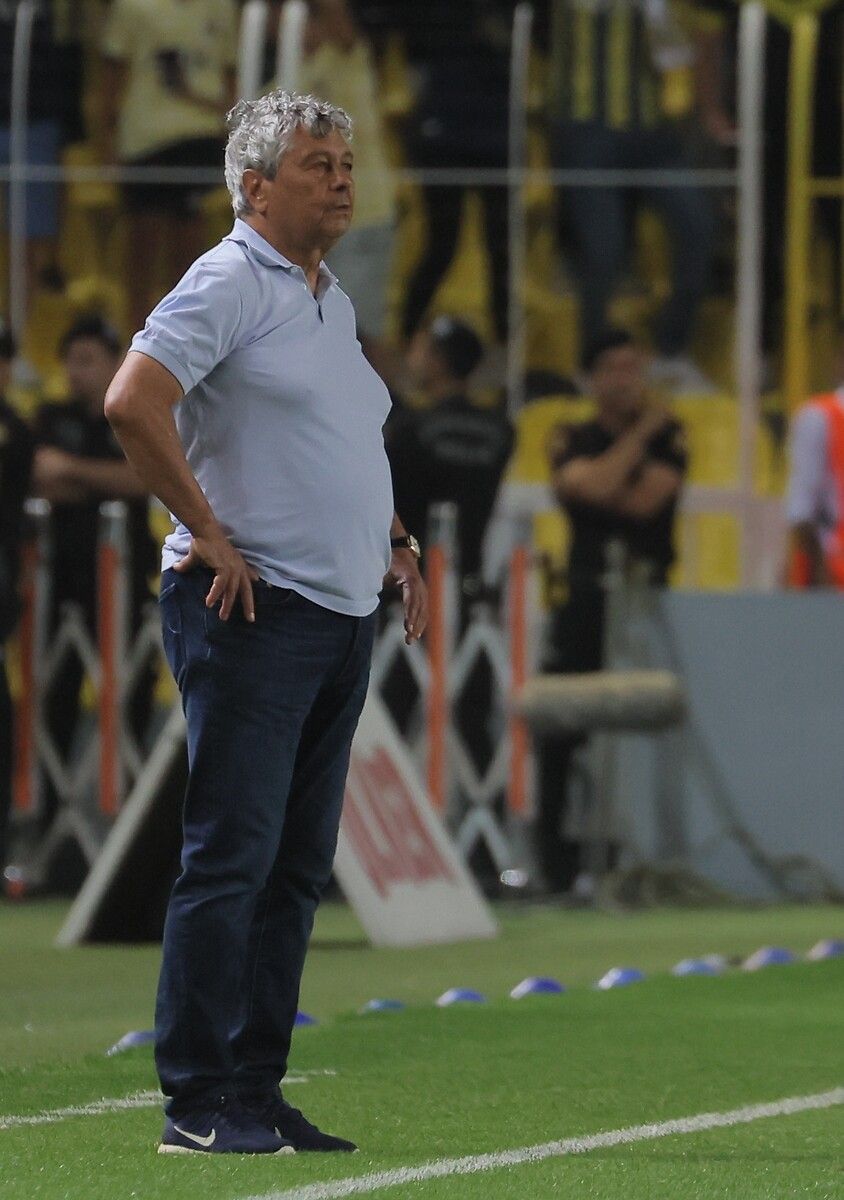 Galatasaray- Fenerbahçe maçı öncesi yönetimden Lucescu hamlesi 10