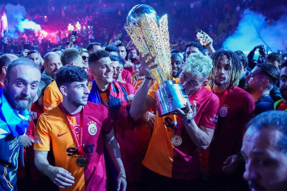 Flaş! Galatasaray'ın Şampiyonlar Ligi'ndeki rakipleri belli oldu 1