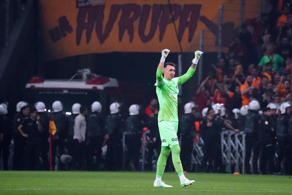 Flaş! Galatasaray'ın Şampiyonlar Ligi'ndeki rakipleri belli oldu 18