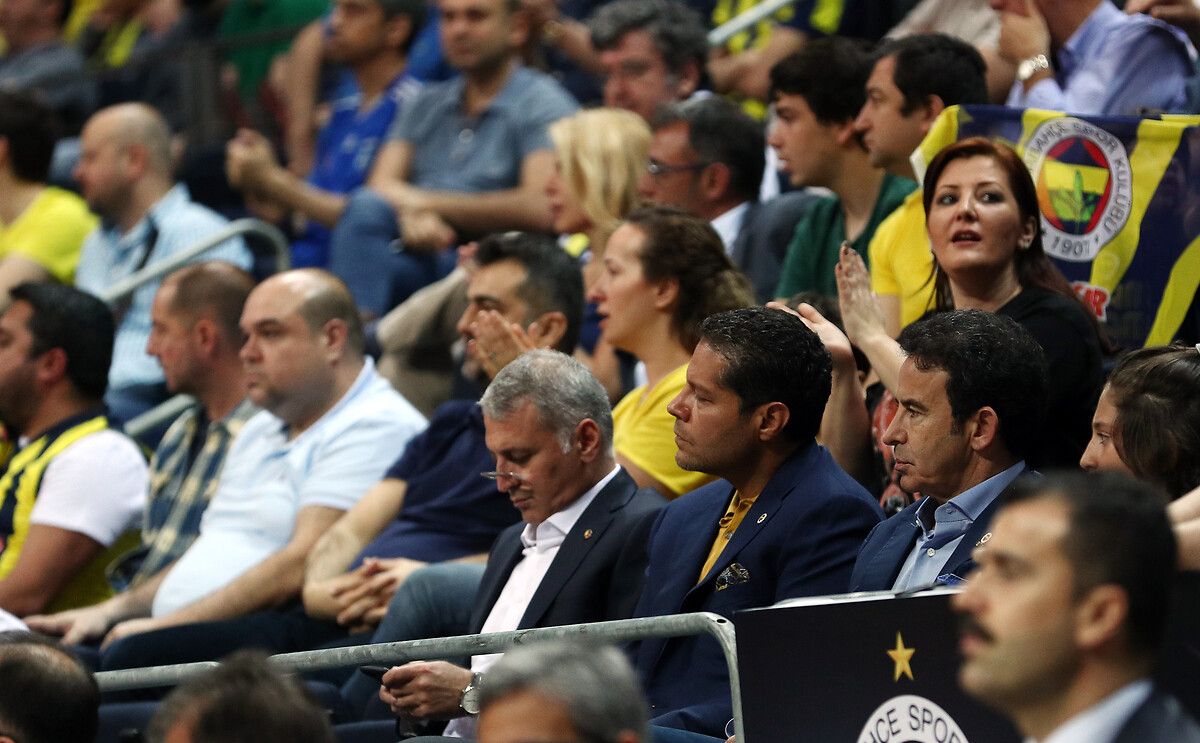 Ali Koç'tan istifa kararı! Aziz Yıldırım o ismi destekleyecek 15