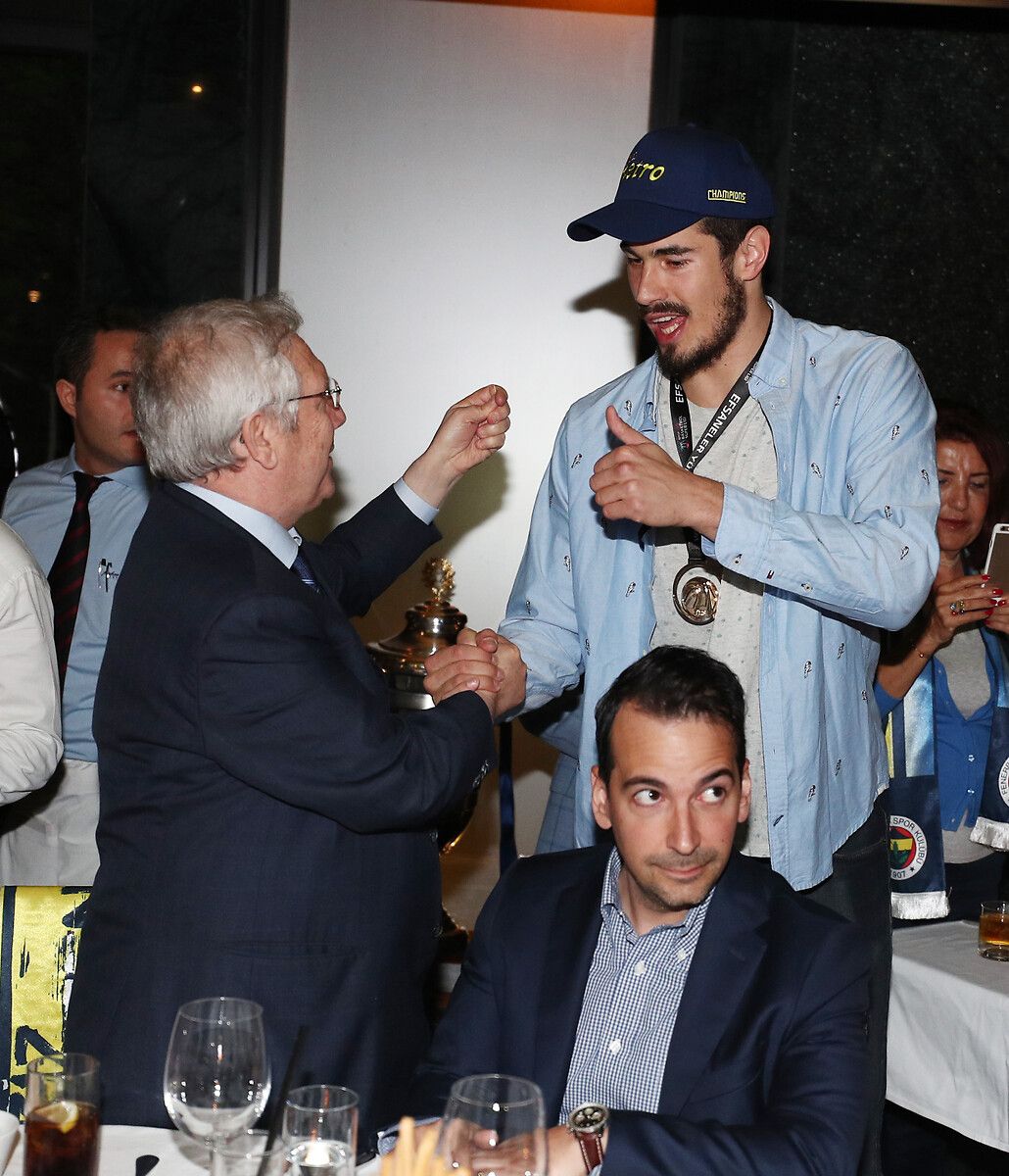 Fenerbahçe'de Aziz Yıldırım gelişmesi! İsyan bu haykırış... 1