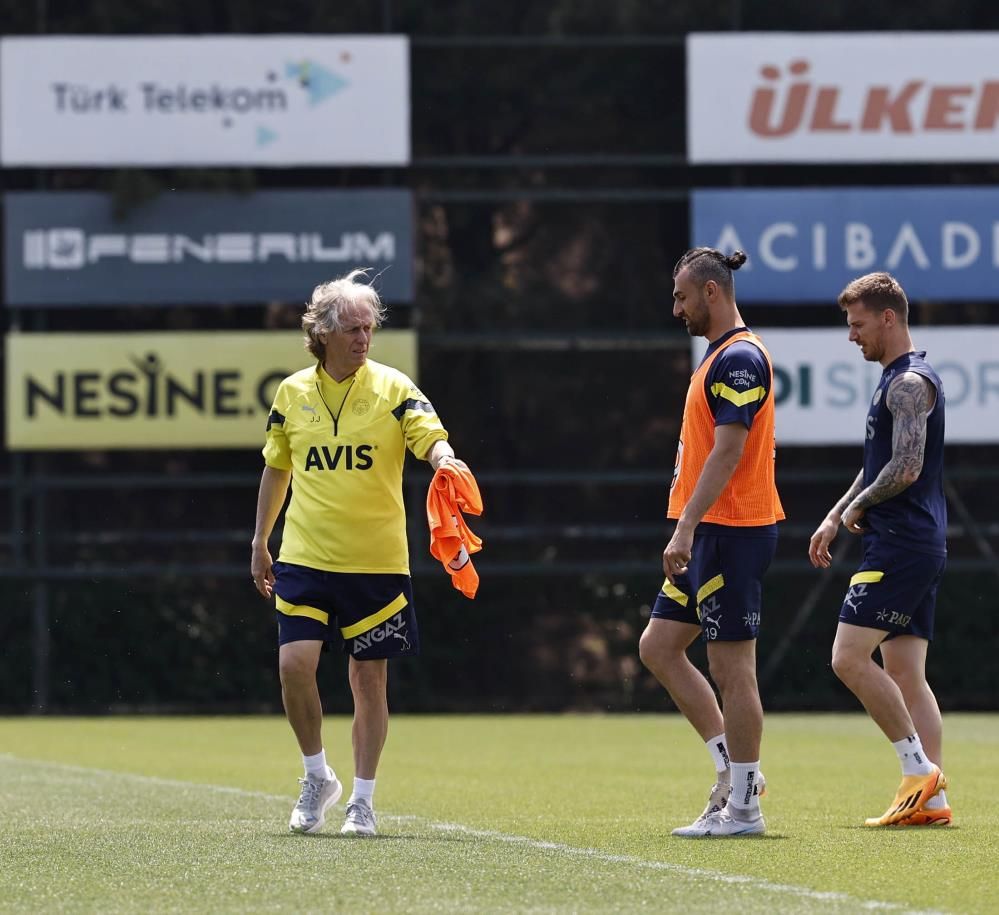 Ali Koç'tan inanılmaz para! Fenerbahçe'ye Liverpool'dan dev transfer 2