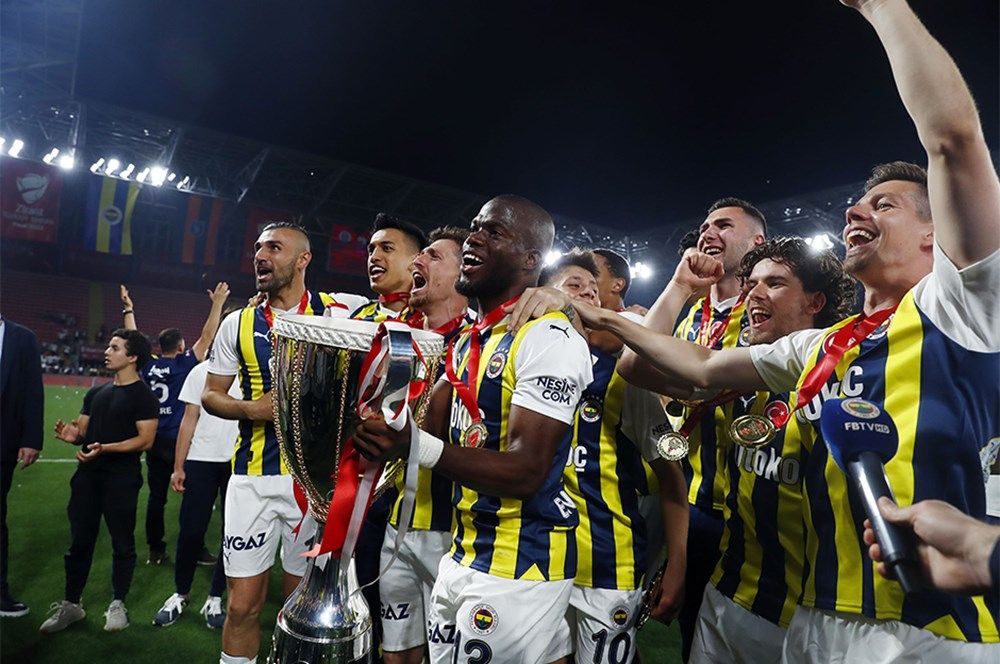 Son kez çubukluyu giydiler! Kupa sonrası Fenerbahçe'de 3 veda... 2
