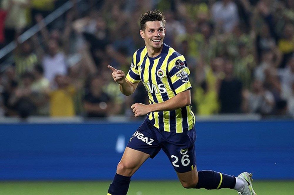 Son kez çubukluyu giydiler! Kupa sonrası Fenerbahçe'de 3 veda... 5