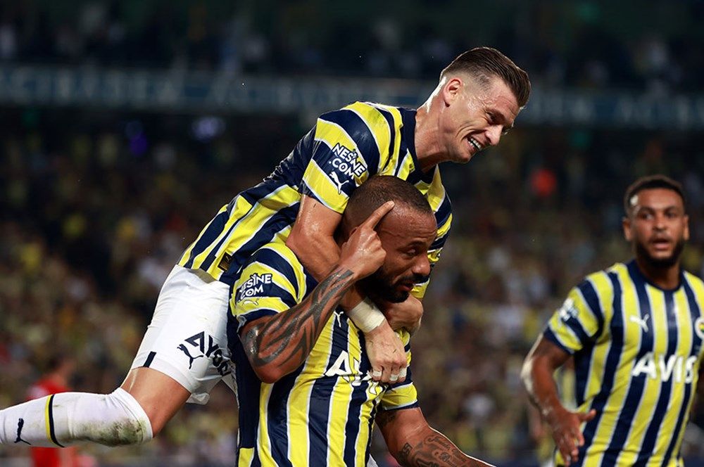 Son kez çubukluyu giydiler! Kupa sonrası Fenerbahçe'de 3 veda... 9