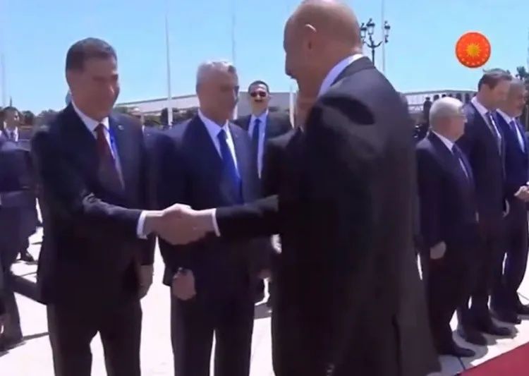 Cumhurbaşkanı Erdoğan Bakü'de resmi törenle karşılandı! Dikkat çeken Sinan Oğan detayı... 5