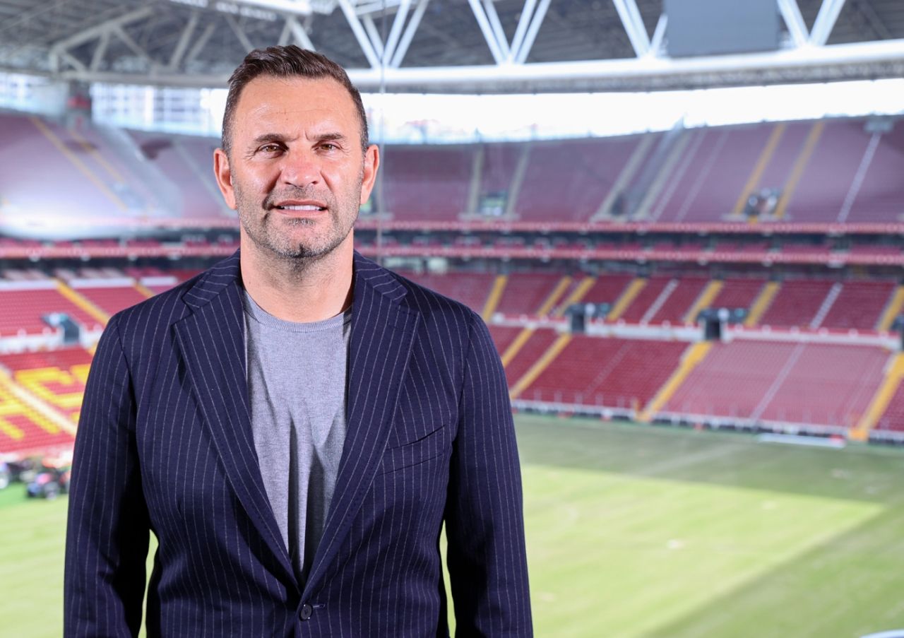 Okan Buruk listeyi yönetime verdi! İşte Galatasaray'da 5 sol bek adayı 8