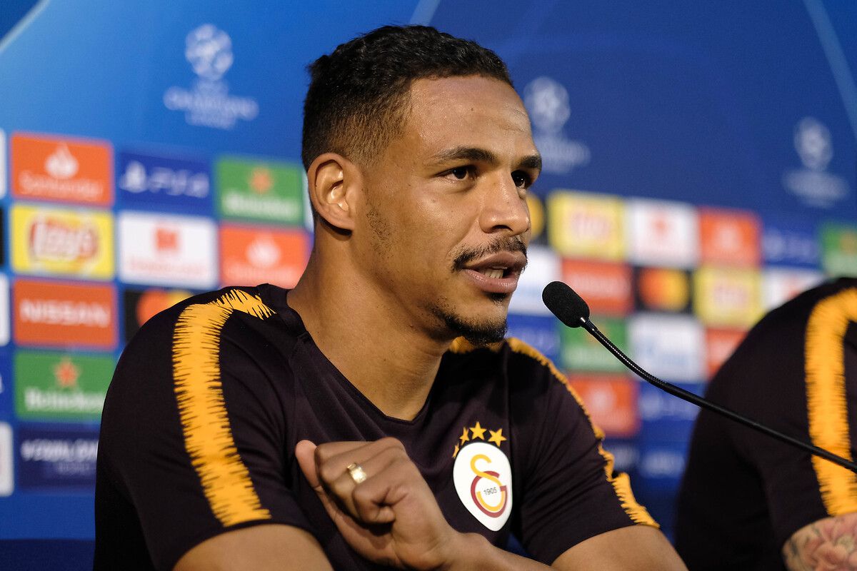 Galatasaray'ı şampiyon yapmıştı! Şimdi Fenerbahçe'ye imza atıyor 20