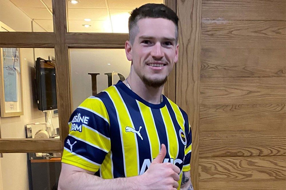 Bu bomba başka bomba! Fenerbahçe'nin sağı o yıldızla kanatlanacak... 3