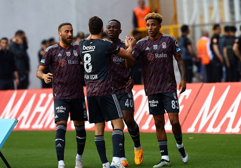 Beşiktaş'ta rota belli oldu! Şenol Güneş açık açık belirtti... 2