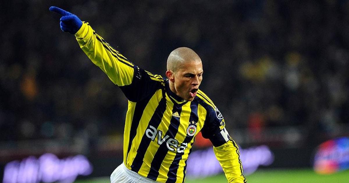 Yapay zeka Türkiye'de forma giymiş en iyi 10 yabancı futbolcuyu seçti: Seçtiği bir isim herkesi hayrete düşürdü 3
