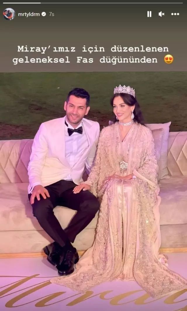 Murat Yıldırım ve eşi Iman Elbani'den kızları Miray için geleneksel Fas düğünü! Salona tahtla getirildi 3