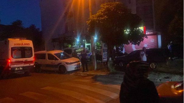 Kocaeli'de baba vahşeti: Oğlunu boğazından bıçaklayarak öldürdü 2