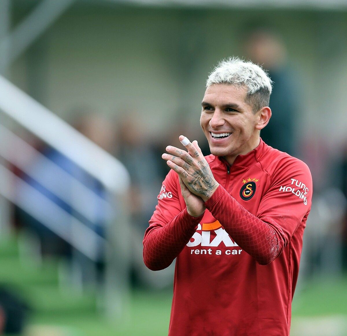 Galatasaray'ın flaş transferini duyurdular! Dünya şampiyonu... 3