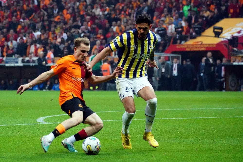 Cimbom Icardi'nin yerine eski Fenerbahçeli yıldızı transfer ediyor 13