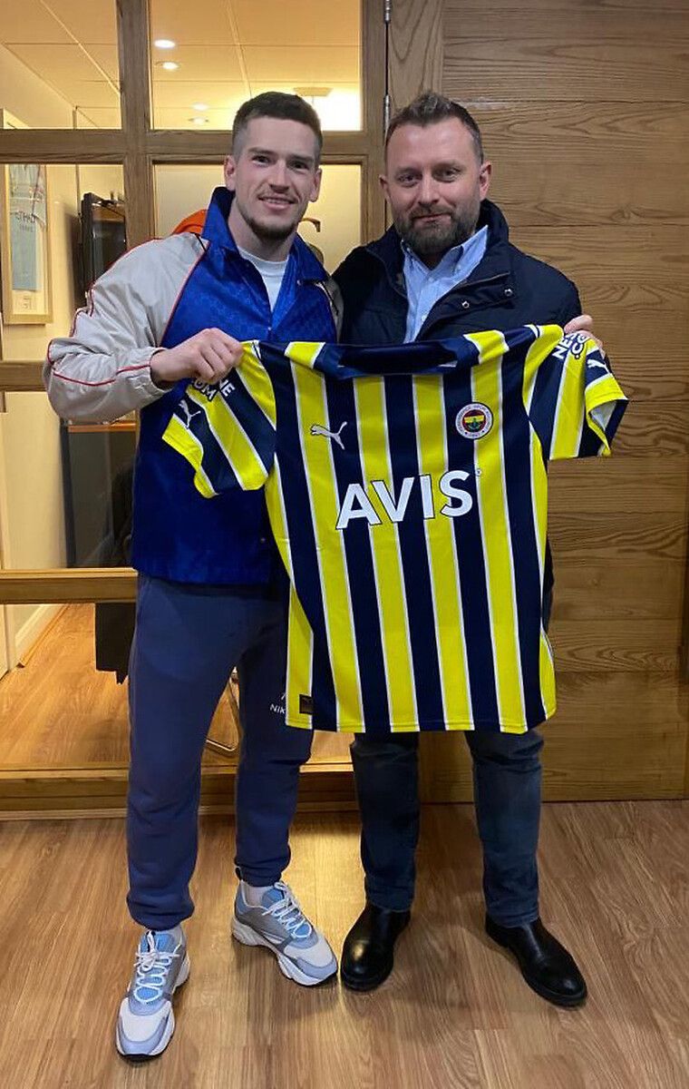 Fenerbahçe'de flaş ayrılık! Yeni takımı belli oldu... 4
