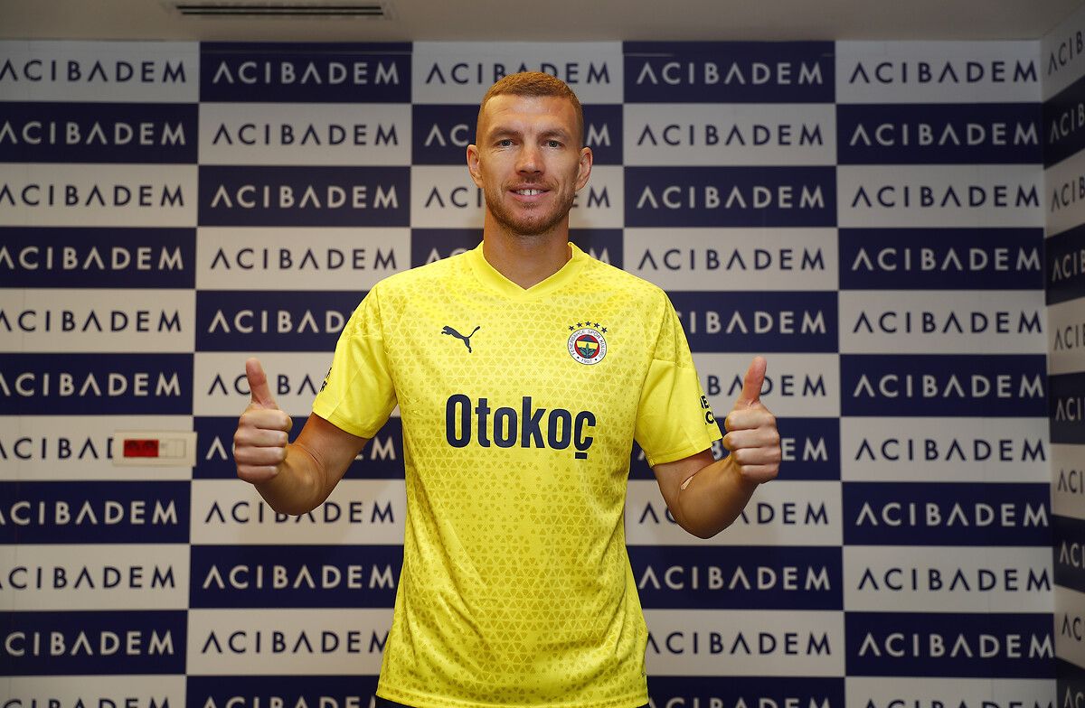 Fenerbahçe'de flaş ayrılık! Yeni takımı belli oldu... 8
