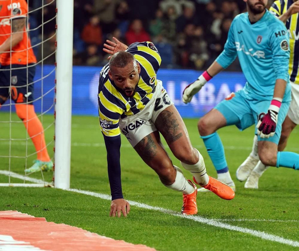 Fenerbahçe'de flaş ayrılık! Yeni takımı belli oldu... 13