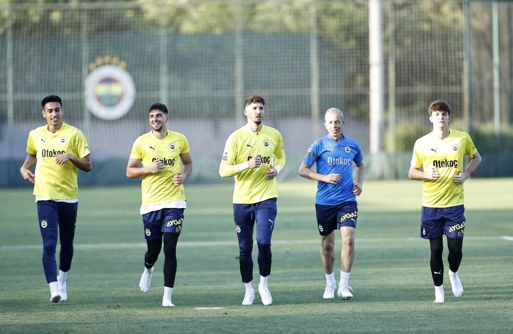 Dünya yıldızı Fenerbahçe'ye hayırlı olsun! Böyle maaş görülmedi 3