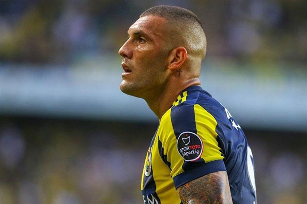 Ali Koç para basıyor! Fenerbahçe'nin kasasına giren dev meblağ dudak uçuklattı... 16