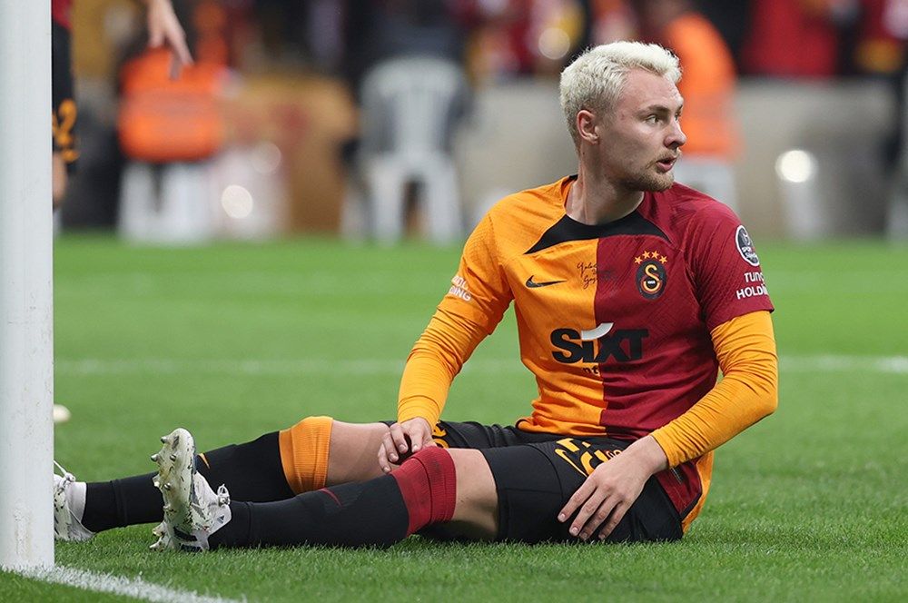 Galatasaray'ın yıldızına yok artık dedirten bedel! Alternatifi de hazır... 4