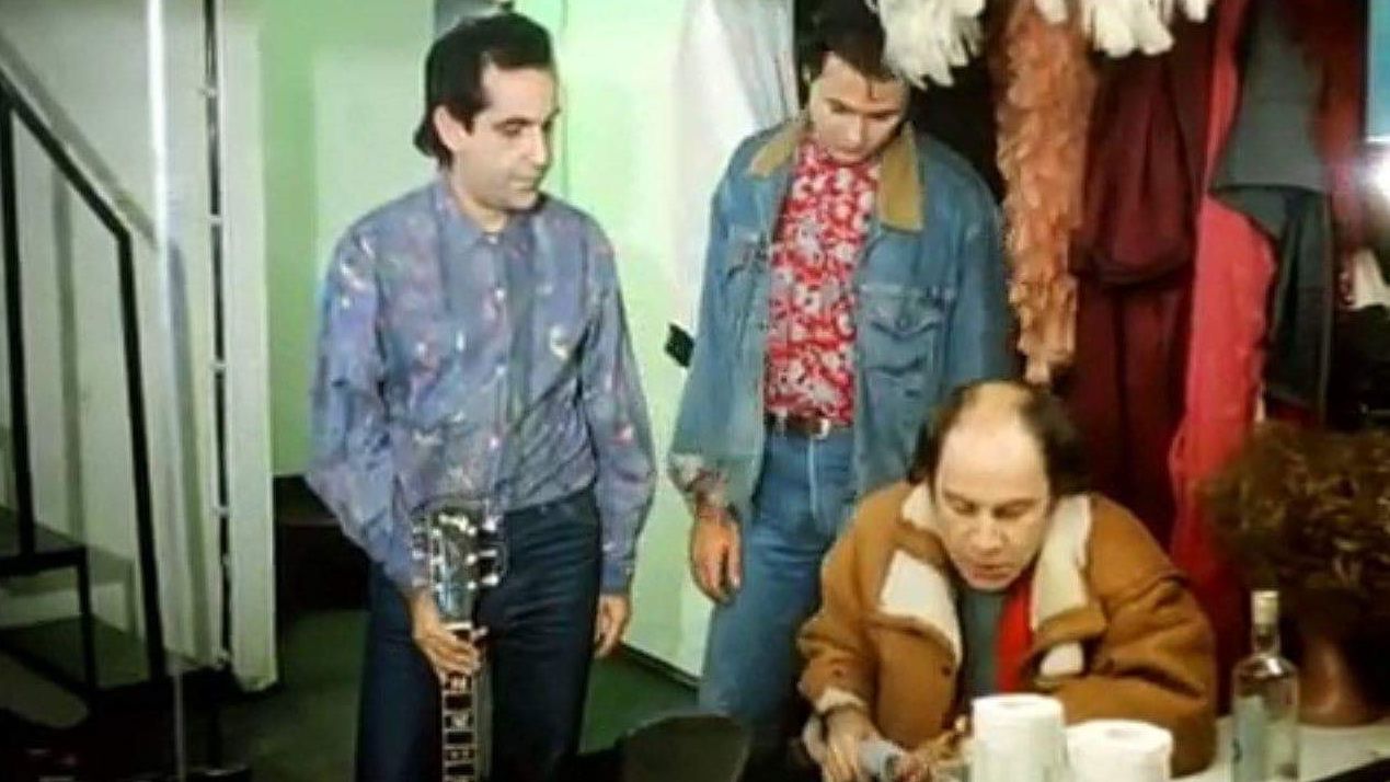 Sadece harika bir müzisyen değil, iyi de bir oyuncuydu: işte Özkan Uğur'un oynadığı filmler 1