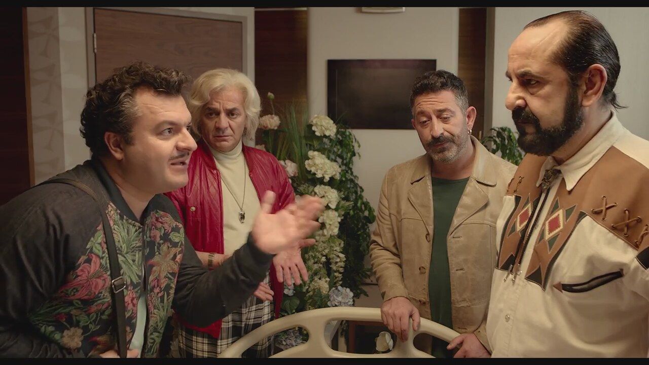 Sadece harika bir müzisyen değil, iyi de bir oyuncuydu: işte Özkan Uğur'un oynadığı filmler 6