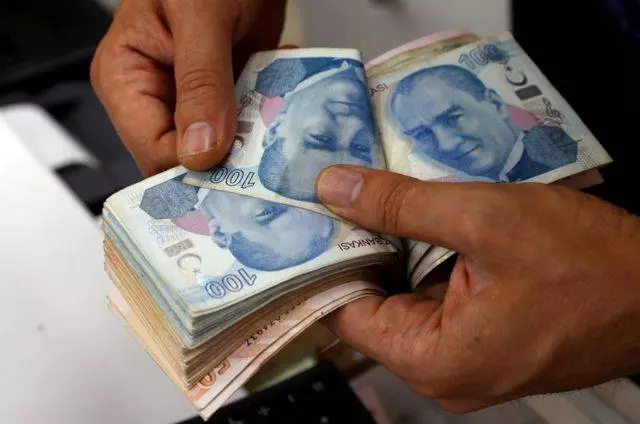 Emekliye zam teklifi meclisten geçti! İşte güncel maaş tablosu.. 1
