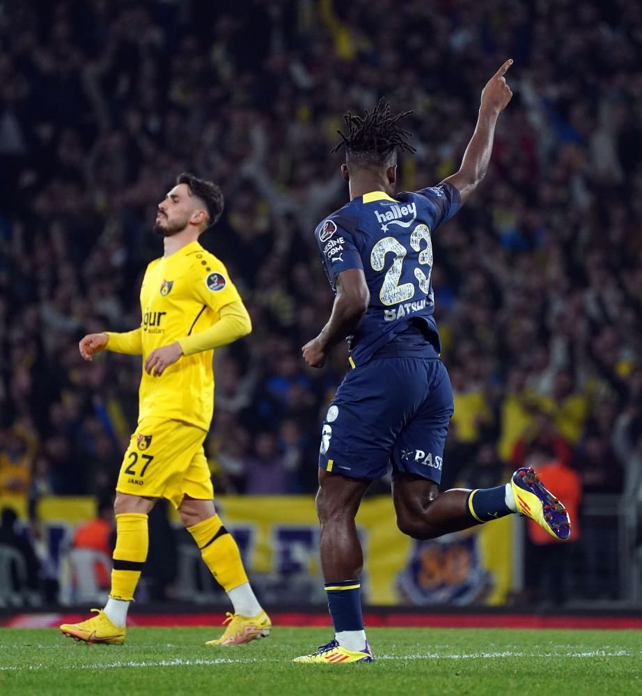Fenerbahçe'den flaş karar! Batshuayi'nin bonservisi belli oldu 6