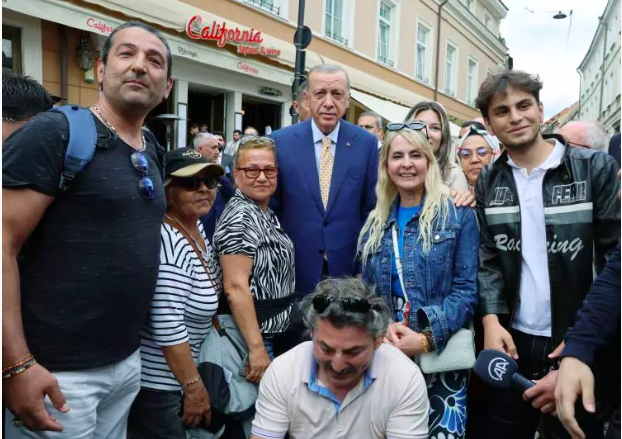 Litvanya'da Erdoğan sevgisi! İşte dikkat çeken kareler... 10