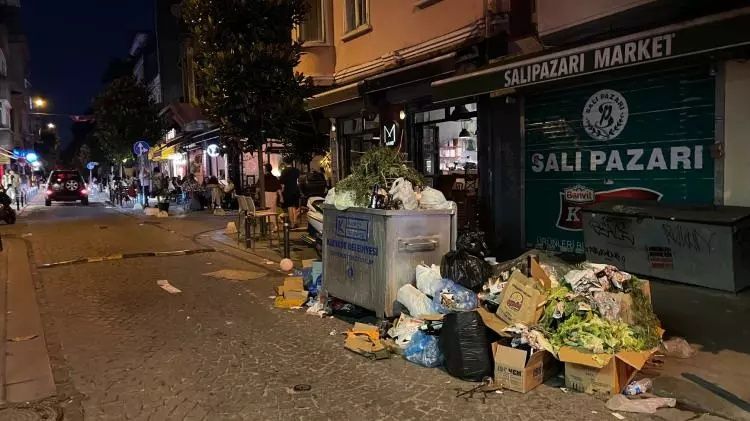 İstanbul'un çöp dağları geri döndü: İmamoğlu koltuk peşinde koşarken, İstanbul'un hali 30 yıl öncesine döndü 6