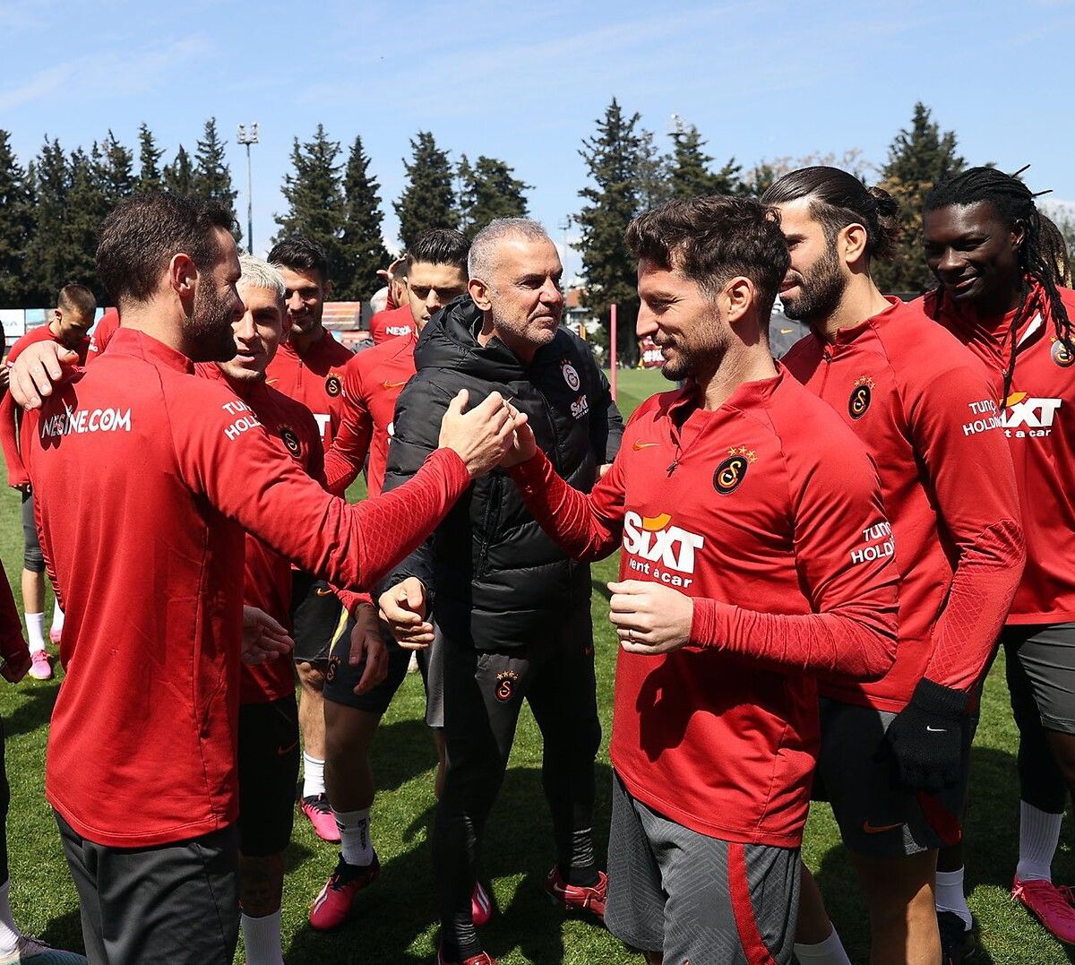 Galatasaray'ın süper yıldızı Mertens'e çılgın teklif 8
