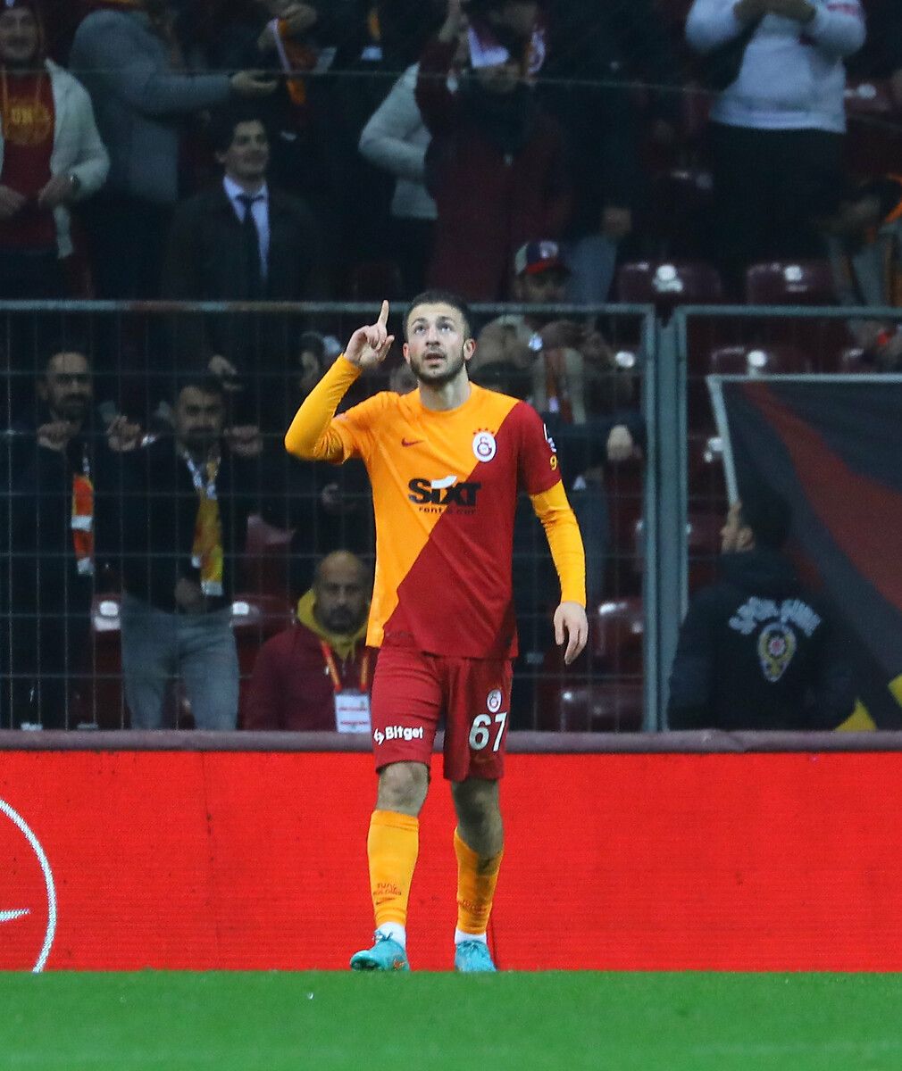 Galatasaray'dan Şenol Güneş'e transfer şoku! Halil Dervişoğlu... 2