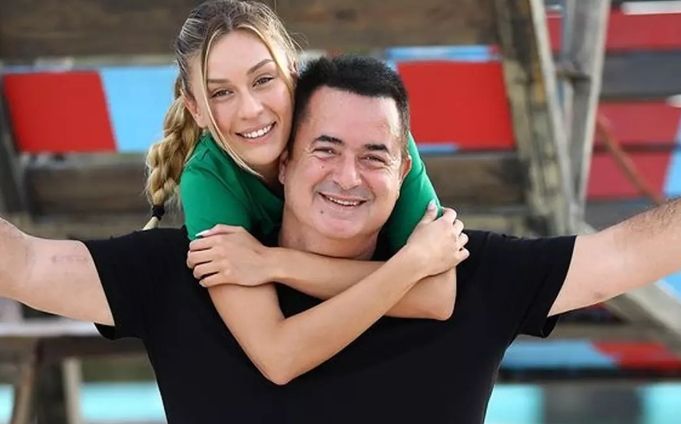 Acun Ilıcalı kendisinden 30 yaş küçük sevgilisiyle evleniyor! Nikah tarihi belli oldu... 1