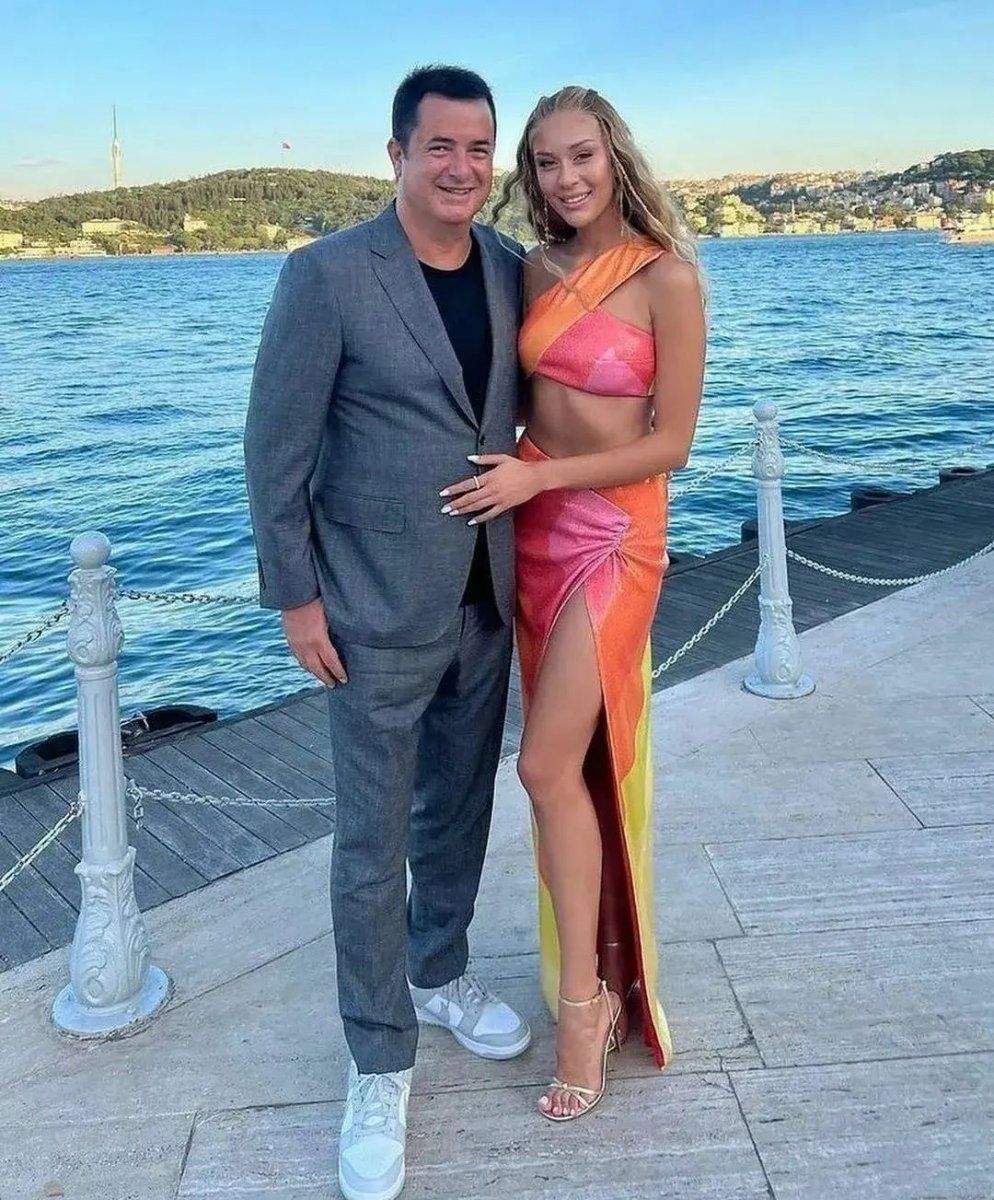 Acun Ilıcalı kendisinden 30 yaş küçük sevgilisiyle evleniyor! Nikah tarihi belli oldu... 2