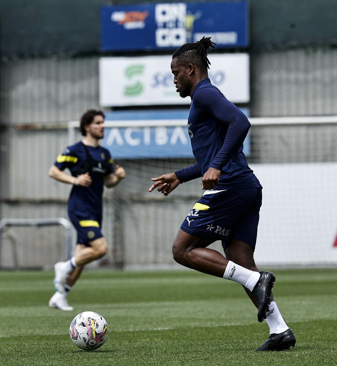 Michy Batshuayi için Fenerbahçe'ye çılgın teklif 11