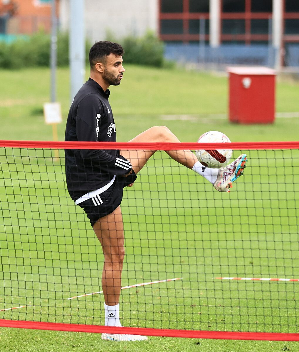 Rachid Ghezzal yuvadan uçuyor! Beşiktaşlılar şokta 9