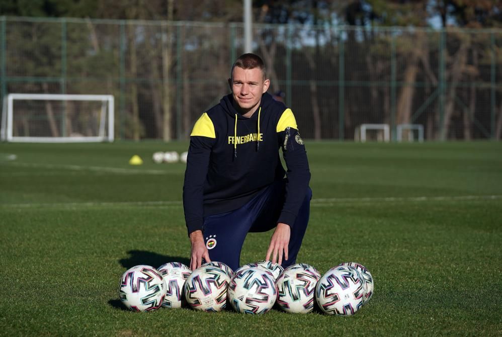 Attila Szalai'nin bonservisi açıklandı! Fenerbahçe'ye akılalmaz gelir 17