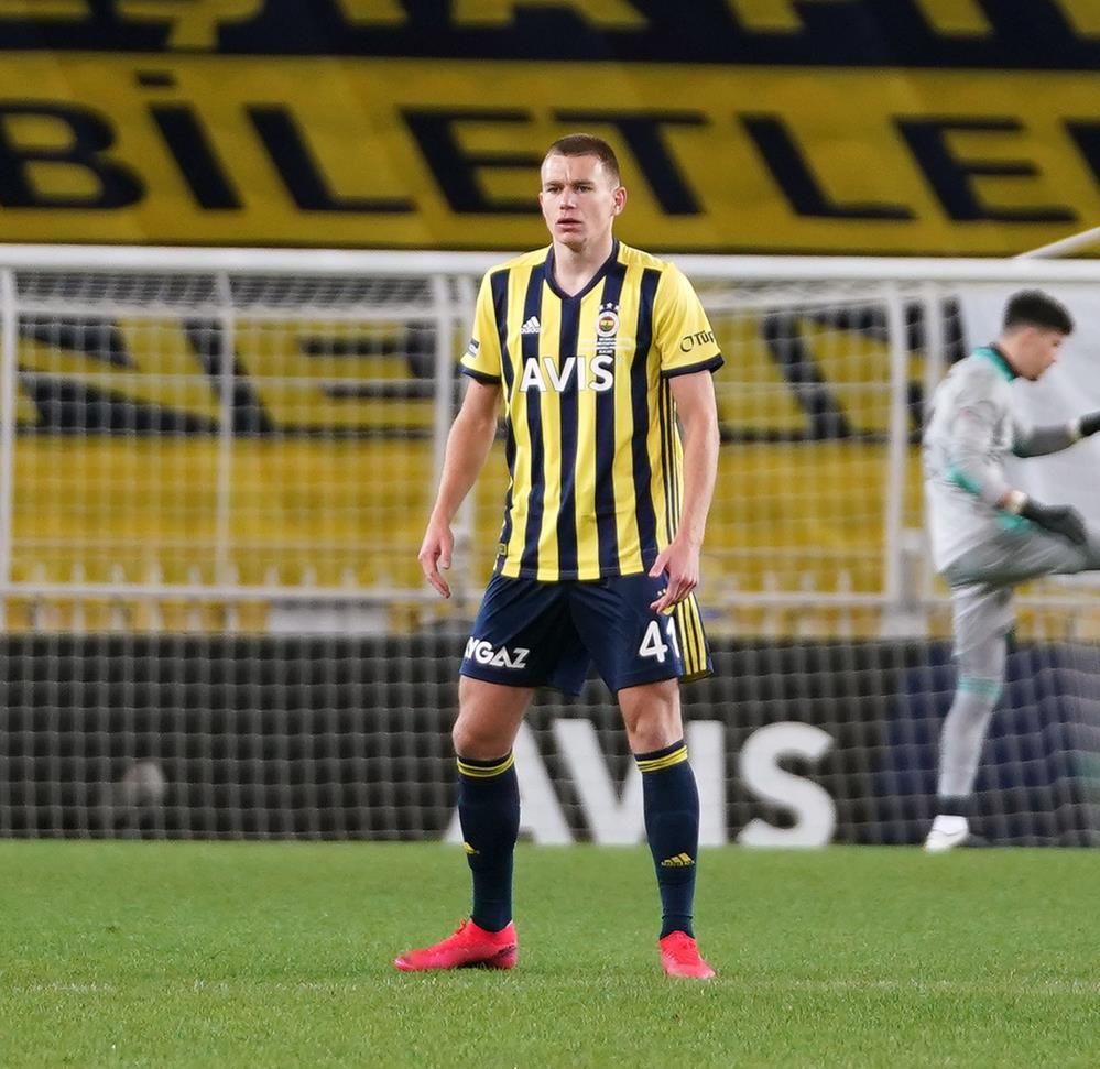 Attila Szalai'nin bonservisi açıklandı! Fenerbahçe'ye akılalmaz gelir 18