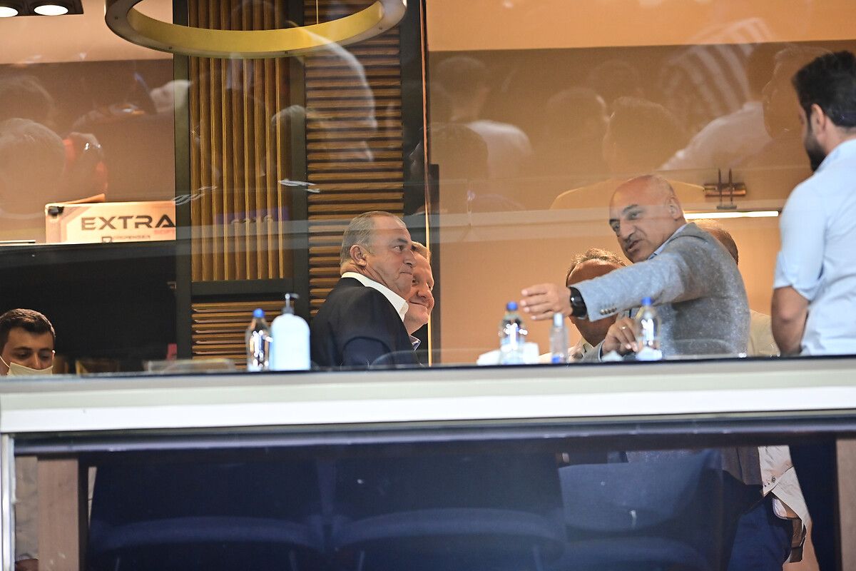 İmparator Fatih Terim imzayı atıyor! Yeni takımı belli oldu... 9
